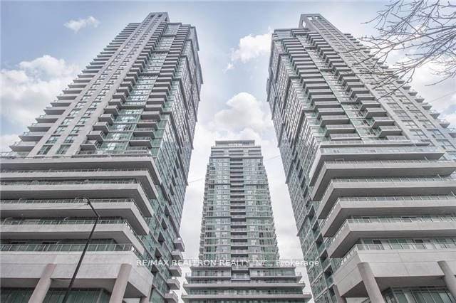 Luxury EQ2 By Monarch 2 Bedroom Condo With Large Window.