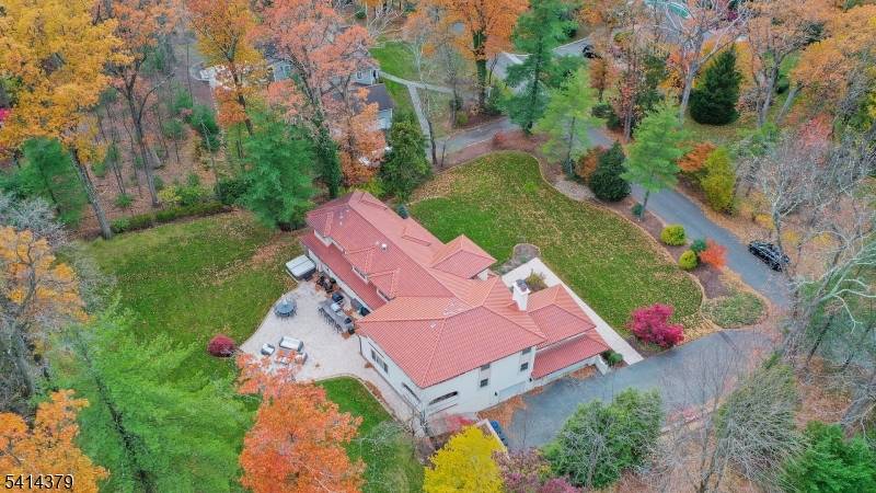 Set within Roseland's coveted Holmehill enclave, this exceptional residence offers over 5, 000 square feet of thoughtfully curated living space.