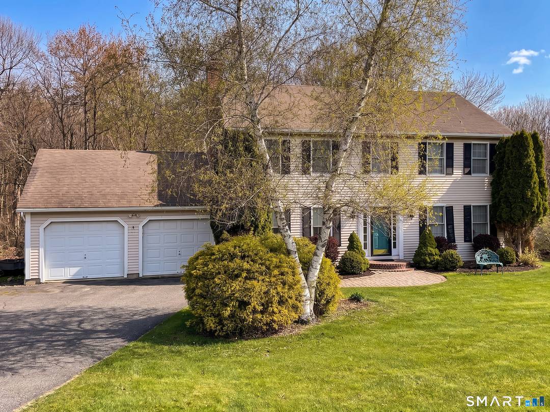 Welcome to this loving maintained 3 bedroom colonial with the possibility to convert to a 4 bedroom, offering 2.