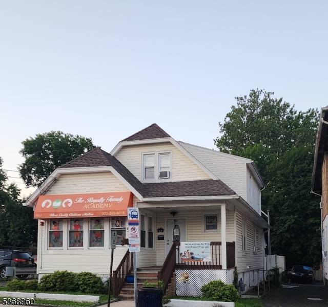 Mixed use building currently a Daycare business with a 1.