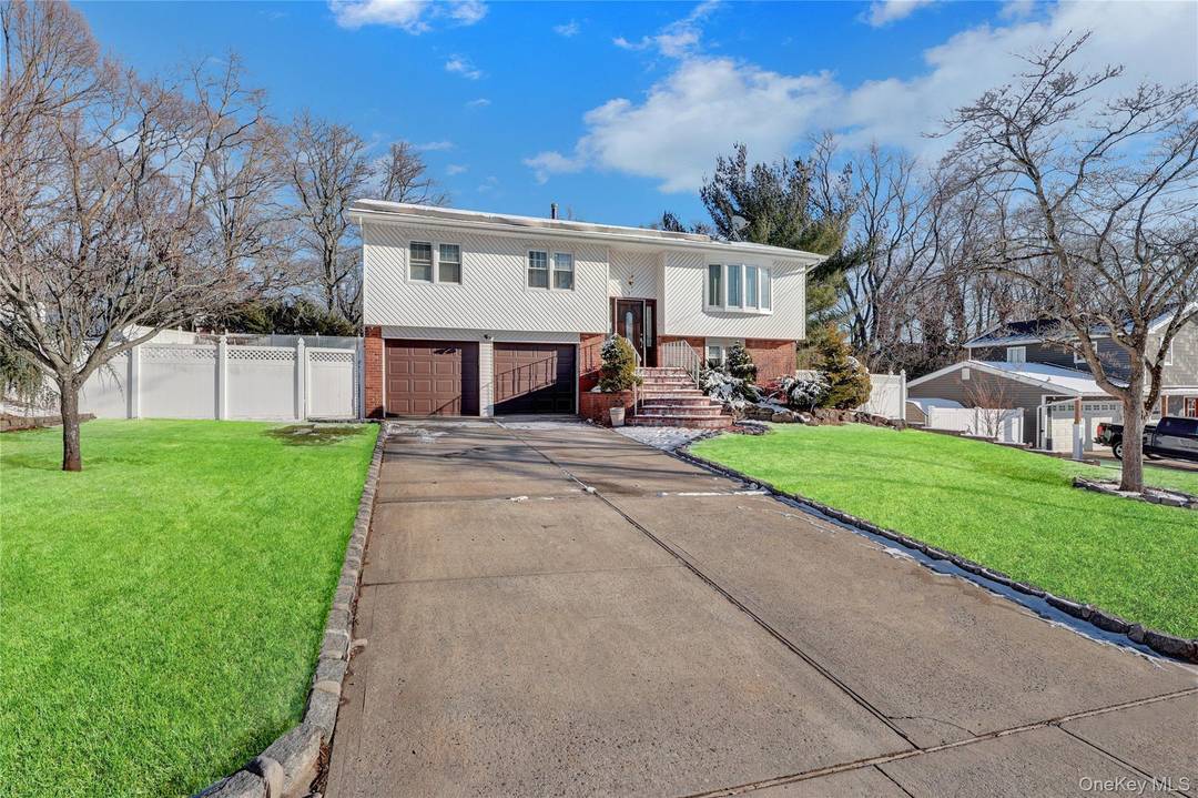 There is a certain ease to life on Willow Street that s hard to find elsewhere, offering a perfect balance between a quiet, tree lined retreat and the unmatched advantage ...