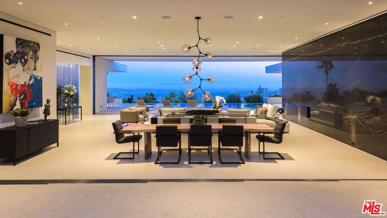1535  Carla RDG 5BR Beverly Hills Post Office | B.H.P.O. La