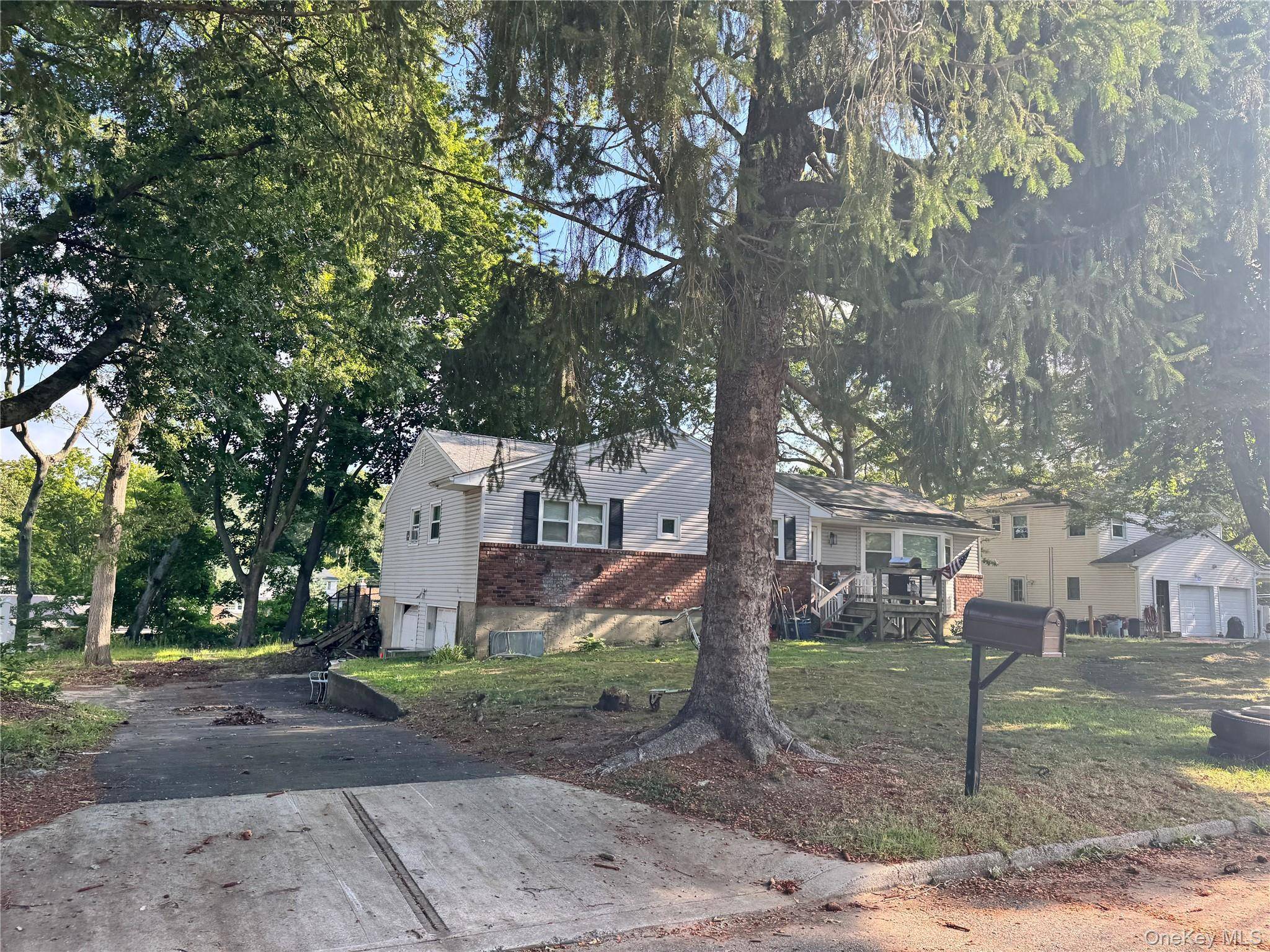 Cash offers, sold as is. No interior access.