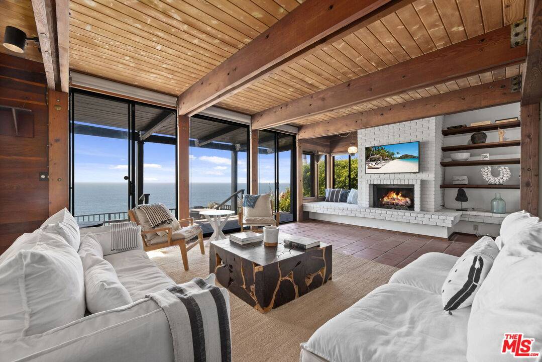31648 Broad Beach Rd 4BR Malibu La