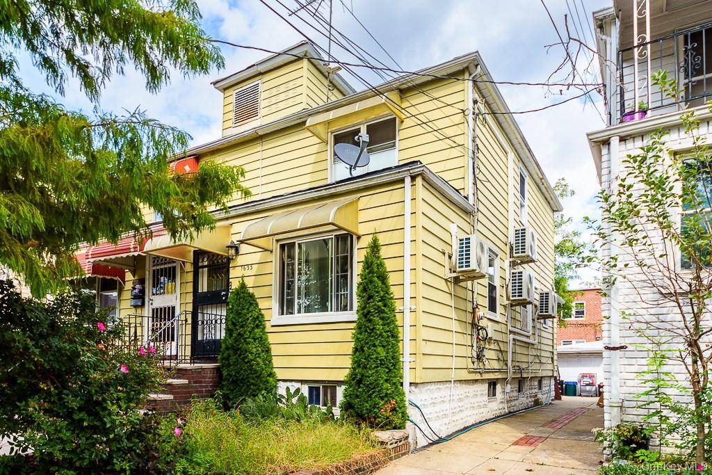 1 Family Home for Sale with approved 2 Family Plans.