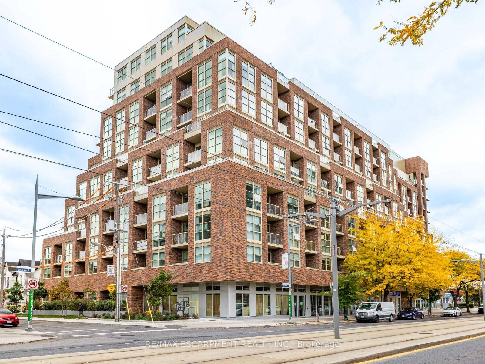 Discover this spacious one bedroom plus den apartment located in the vibrant St.
