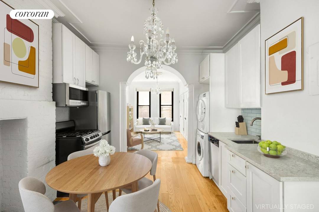 Introducing a distinctive Upper East Side residence at 332 East 77th Street, perfectly combining classic pre war elegance with thoughtful modern comforts.