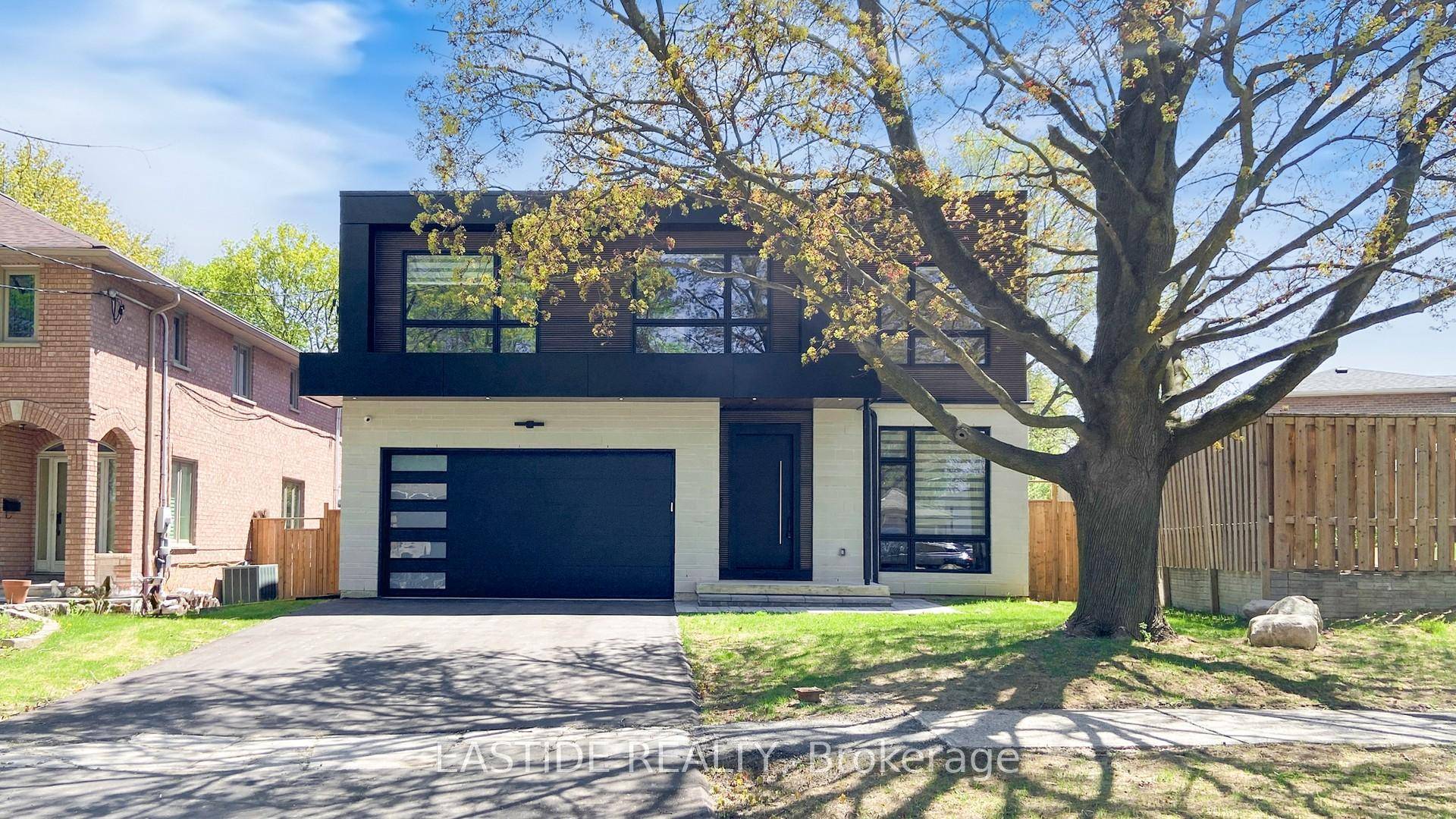 Welcome to this stunning, nearly new luxury modern style residence that embodies refinement and contemporary grace.