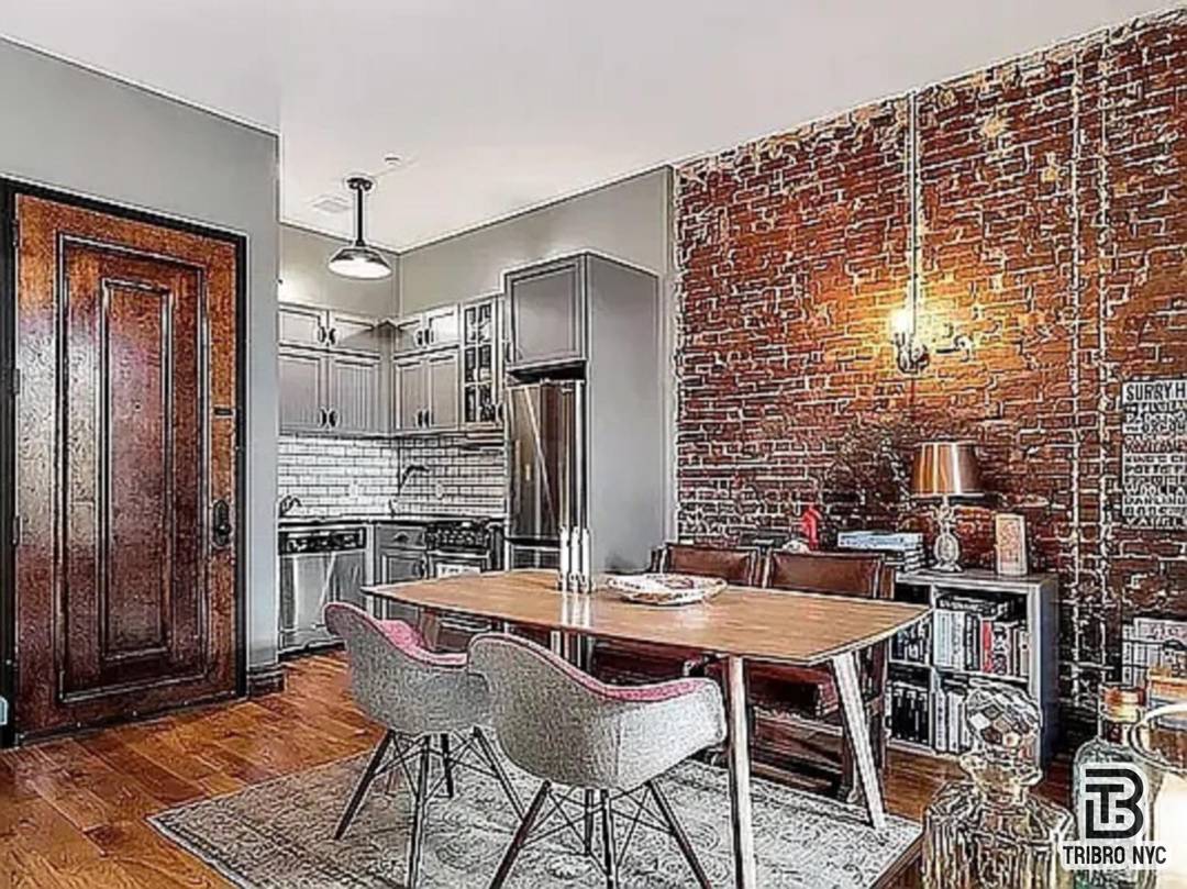 Classic meets modern in these top to bottom renovated lofts.