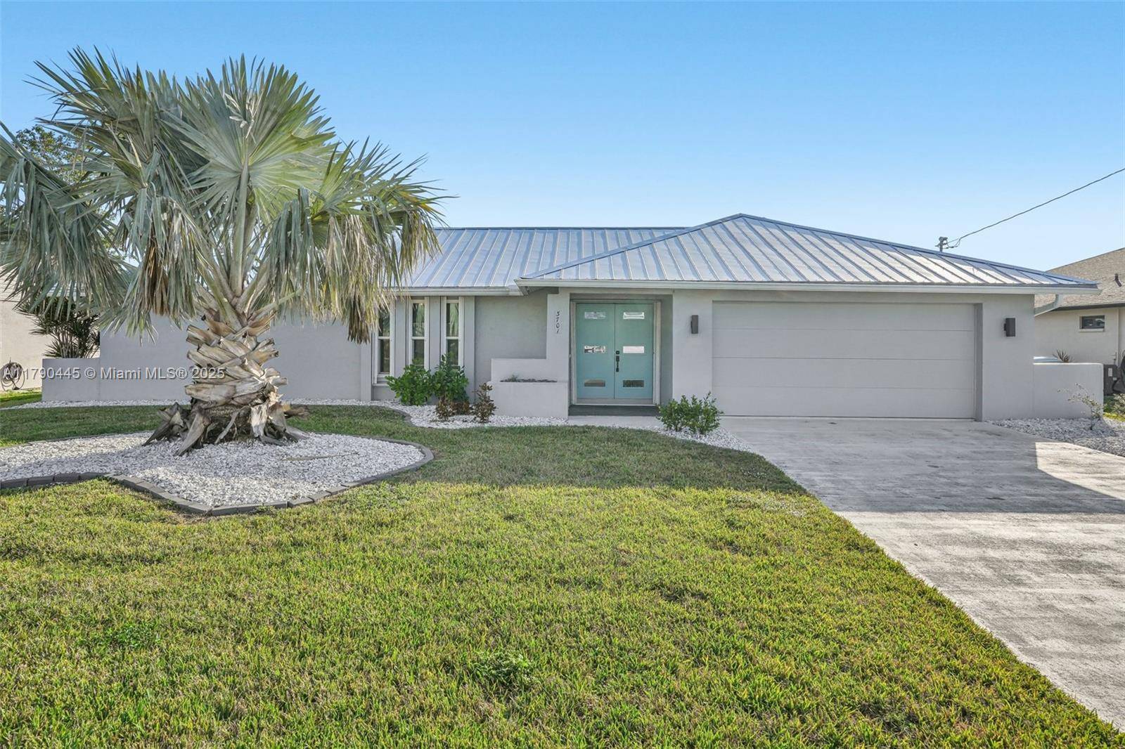 Discover this stunningly remodeled 3 bed, 2 bath home in SE Cape Coral, set on an extra wide canal with direct Gulf access just a 10 minute boat ride to ...