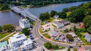 Fantastic opportunity to own a classic Italian restaurant owned and operated by mother daughter team for over 22 years in the quaint village of East Haddam.