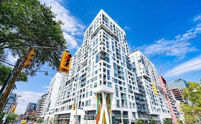 A large, FURNISHED excluding utilities, cable and internet highy functional Bachelor Studio Available At Minto B Side.