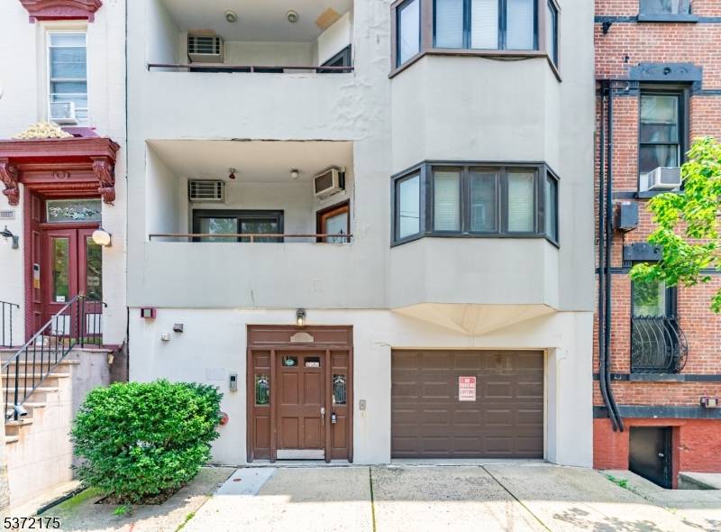 2BR 2BA duplex condo at 75 Garden St featuring direct private elevator access to both levels.