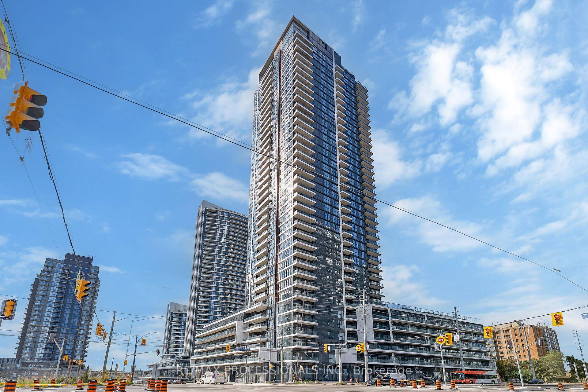 Welcome to 15 Watergarden Drive 410, a spacious 2 bedroom den suite in the highly anticipated Gemma Condos by Pinnacle !