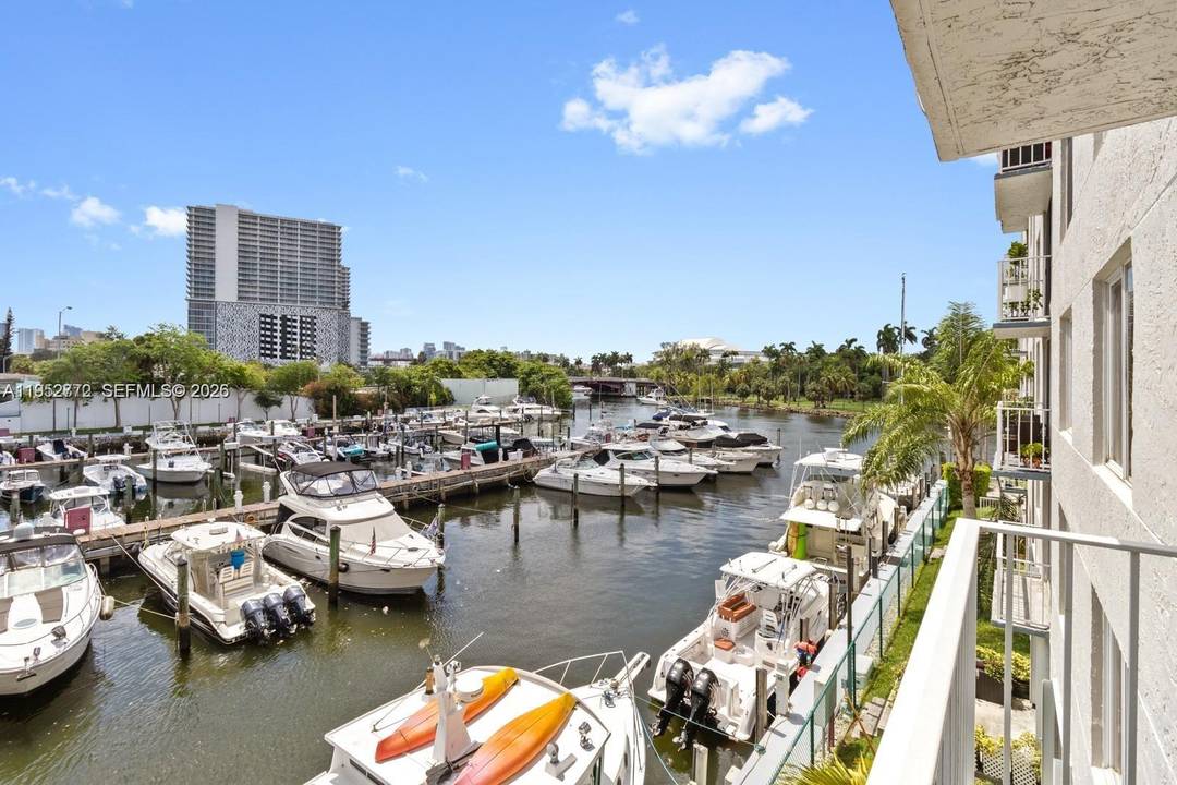 Don t miss this fully remodeled 2 bed, 2 bath condo with stunning river views in Serenity on the River a gated community with 24 hour surveillance and great amenities ...
