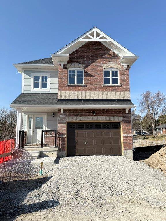 Welcome to 16 Ravenscraig Place, discover modern living in the growing Village of Cookstown, dubbed the 'Coziest Corner in Innisfil'.