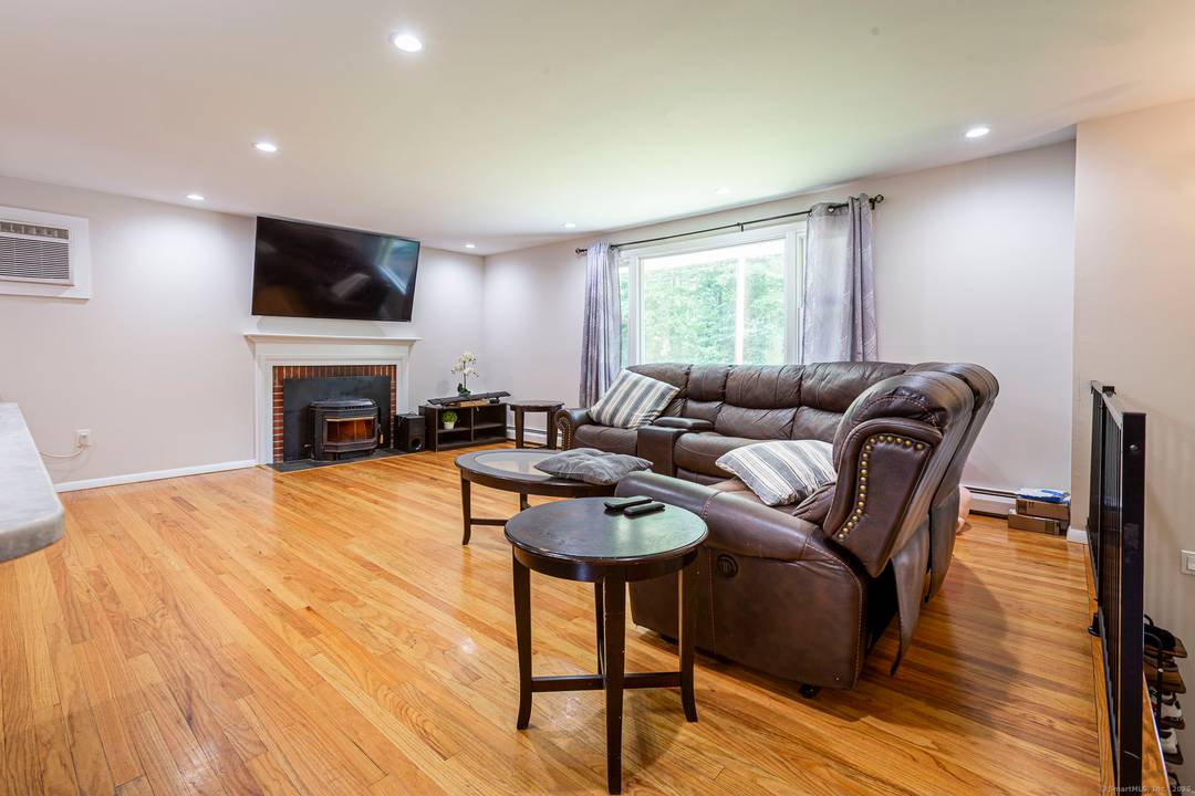 LOOKING FOR A QUIET AREA TO LIVE IN ?