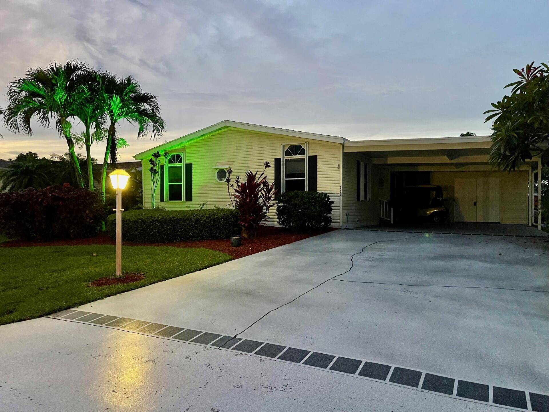 This waterfront home will sure welcome you to Savanna Club !