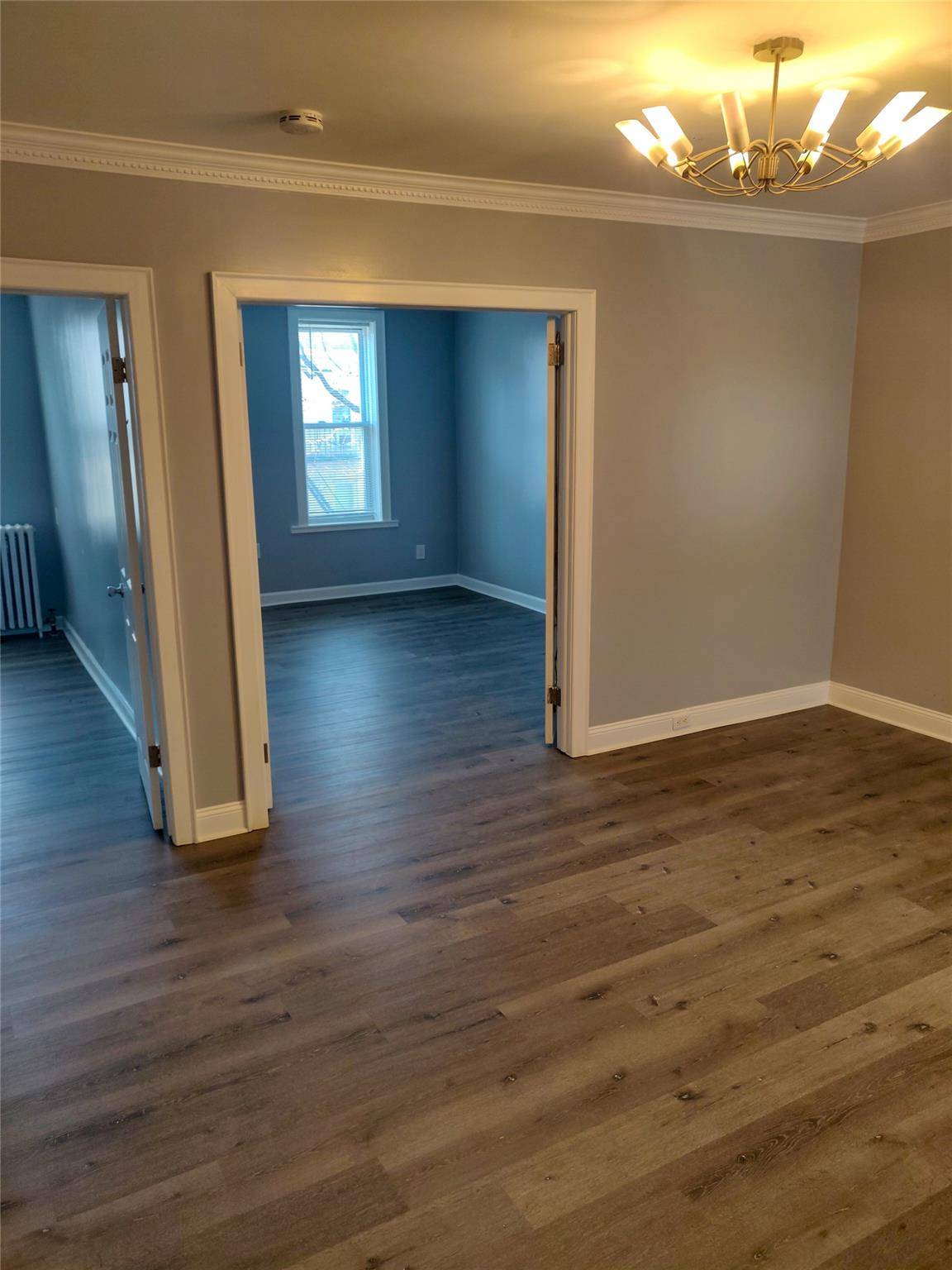 fully rented 6 units 2b 1b located in the prime location of Sunny.