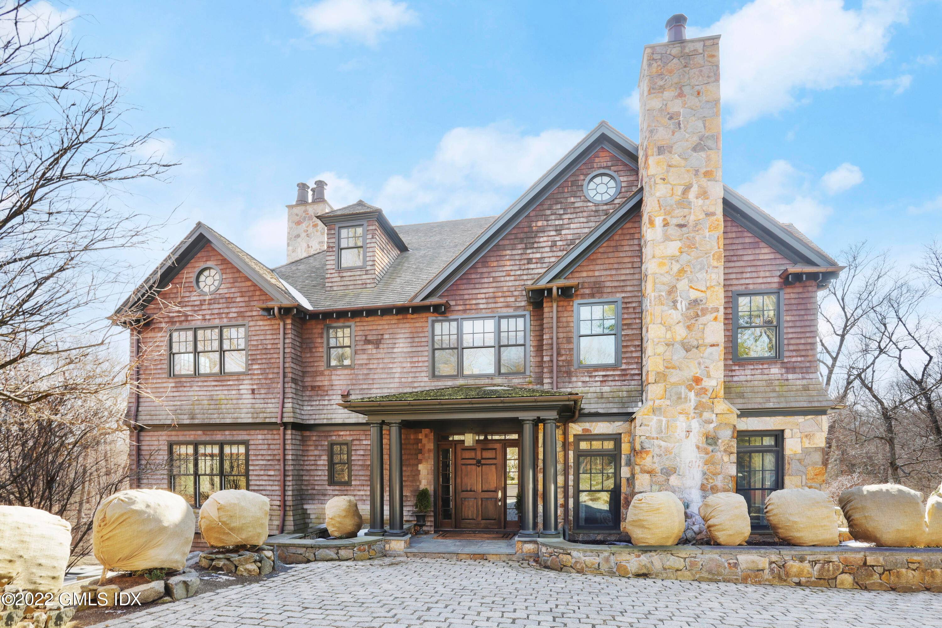 The ideal country House for your unforgettable Summer In Greenwich.