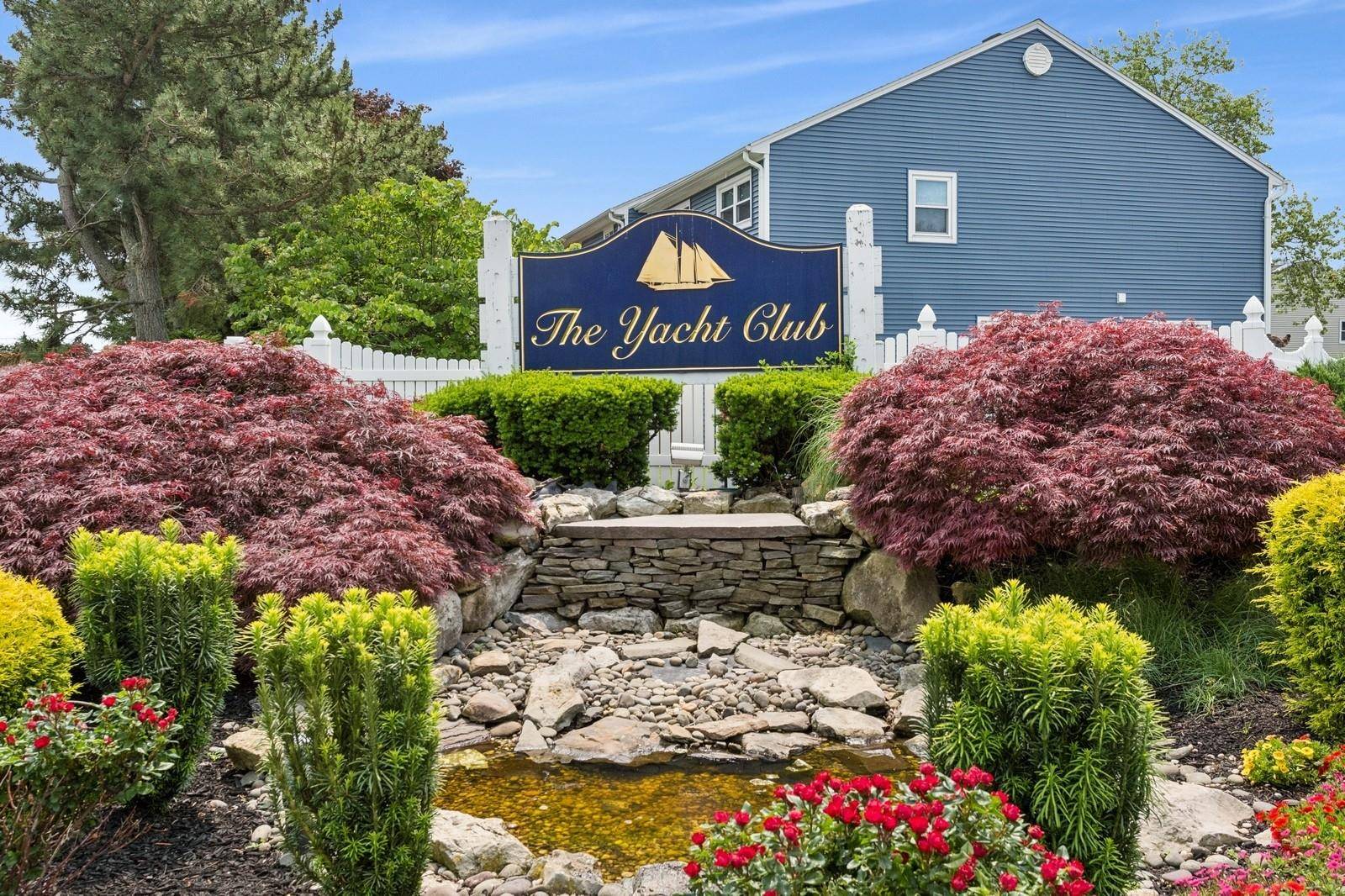 Popular Bristol Model Mint condition 3 bedroom, 21 2 bath townhome in the coveted gated community of the yacht club.