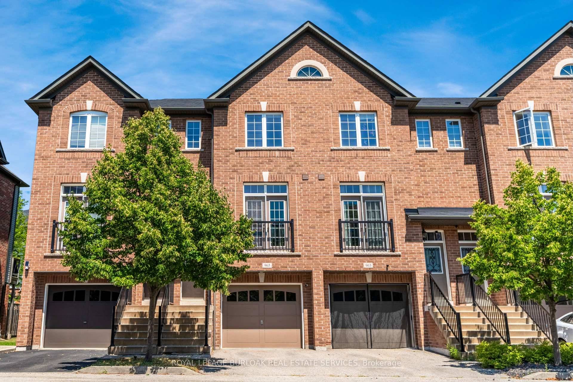 Opportunity awaits to own a beautifully maintained, turn key freehold townhome in sought after South Burlington !
