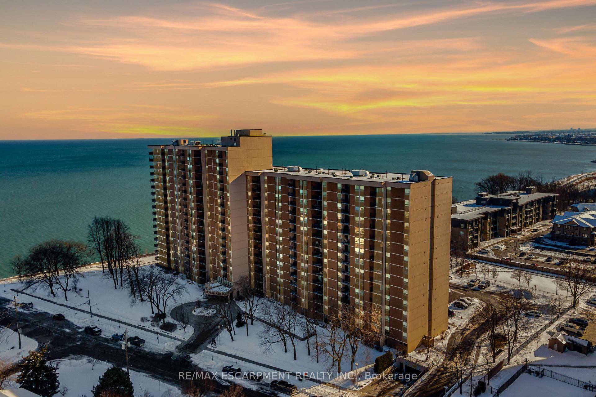 Experience breathtaking waterfront living in this stunning 1, 118 square foot, two bedroom, two bathroom condo with a den, perfectly positioned along the shores of Lake Ontario.
