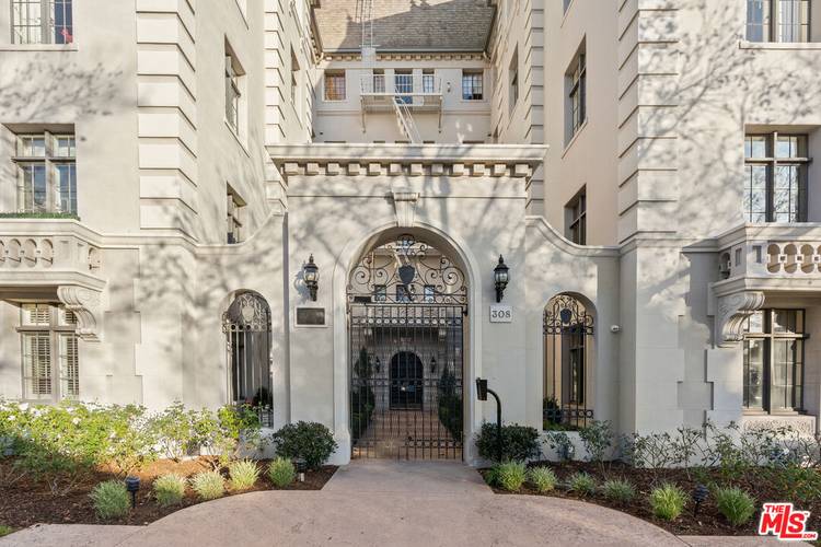 308 N Sycamore 4BR Hancock Park La