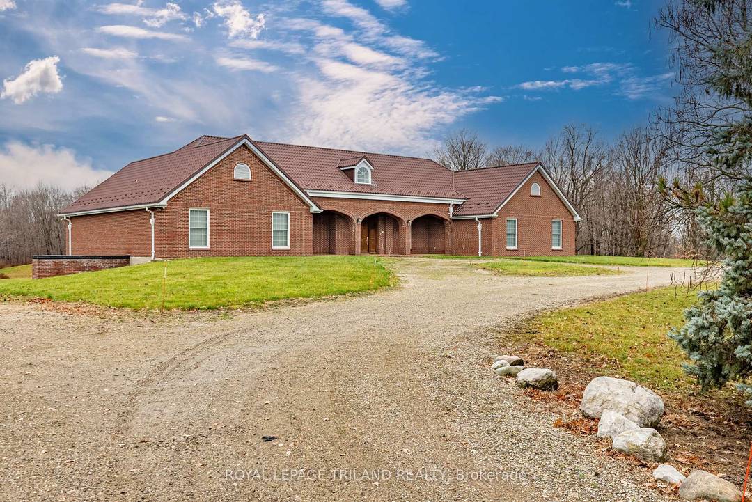 ATTENTION INVESTORS ! PRIME LOCATION Directly borders Bradley Ave and Old Victoria Road directly across from London's Innovation Park 46 acre haven, strategically positioned near the 401 Exit and minutes ...