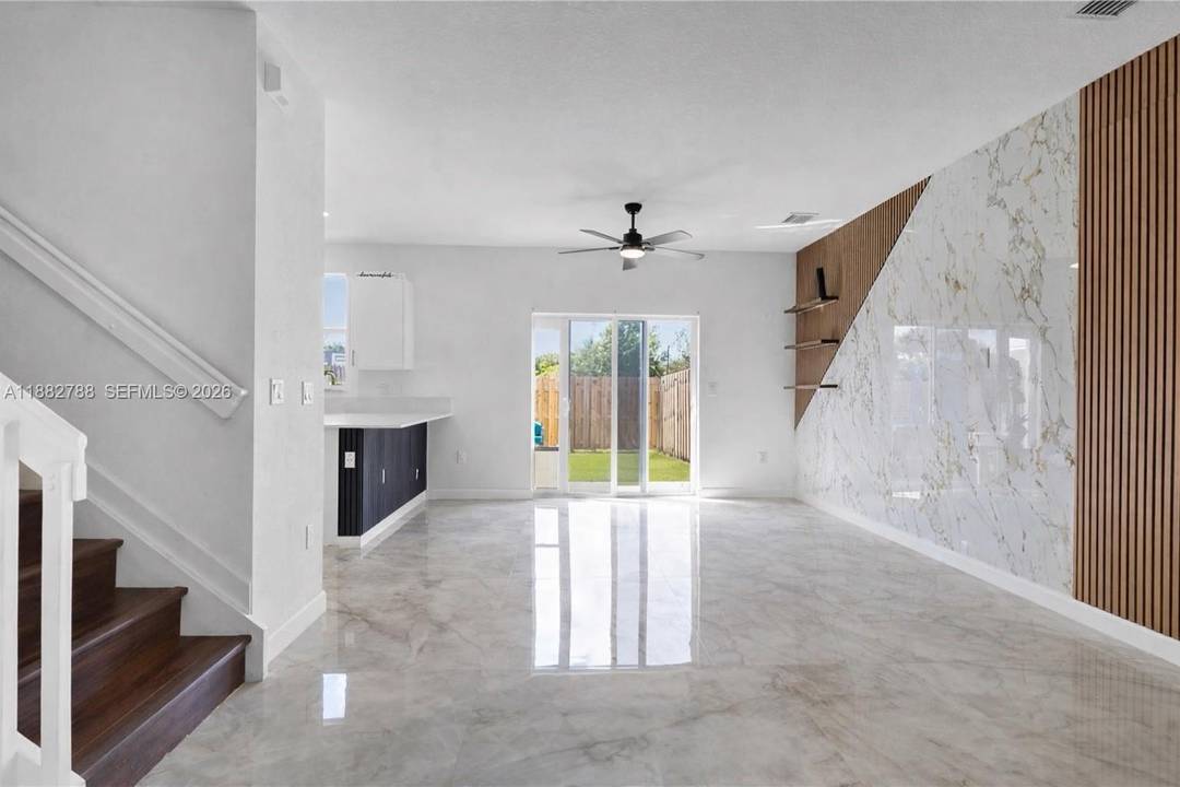 Beautifully upgraded new construction townhome in Coral Springs.