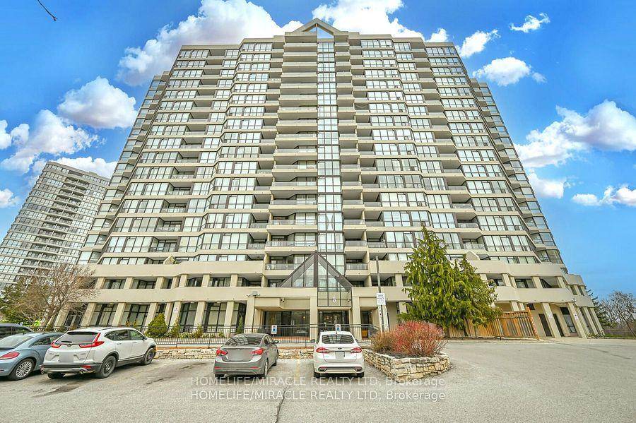 This Spectacular 1287 Sq Ft 2 1 Bedroom, 2 Full Baths, 2 Parking Spaces amp ; Locker In This Beautifully Landscaped Platinum On The Humber Has 24 Hour Security Gated ...