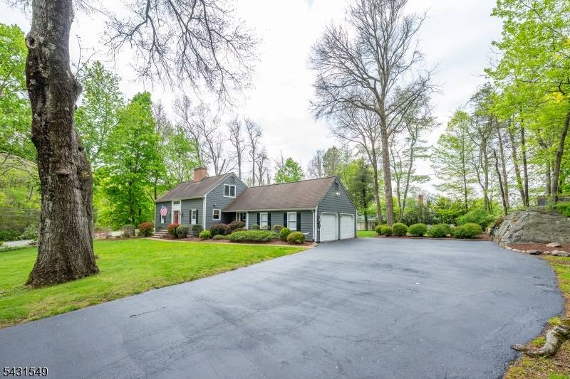 Beautiful home showcasing clear pride of ownership throughout.