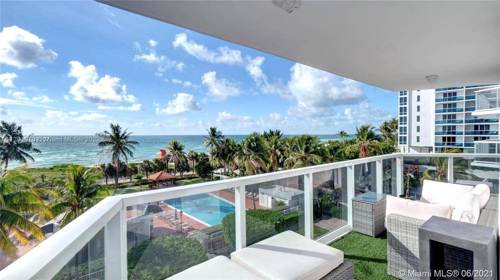 Breath taking direct, sunset ocean view.