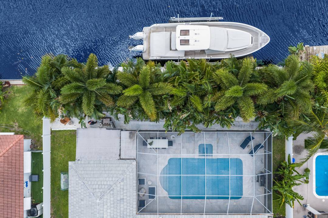Welcome to luxury waterfront living at its best with 85 feet of deepwater frontage, direct ocean access, 30, 000 lb boat lift, and maintenance free dock built for serious boating ...