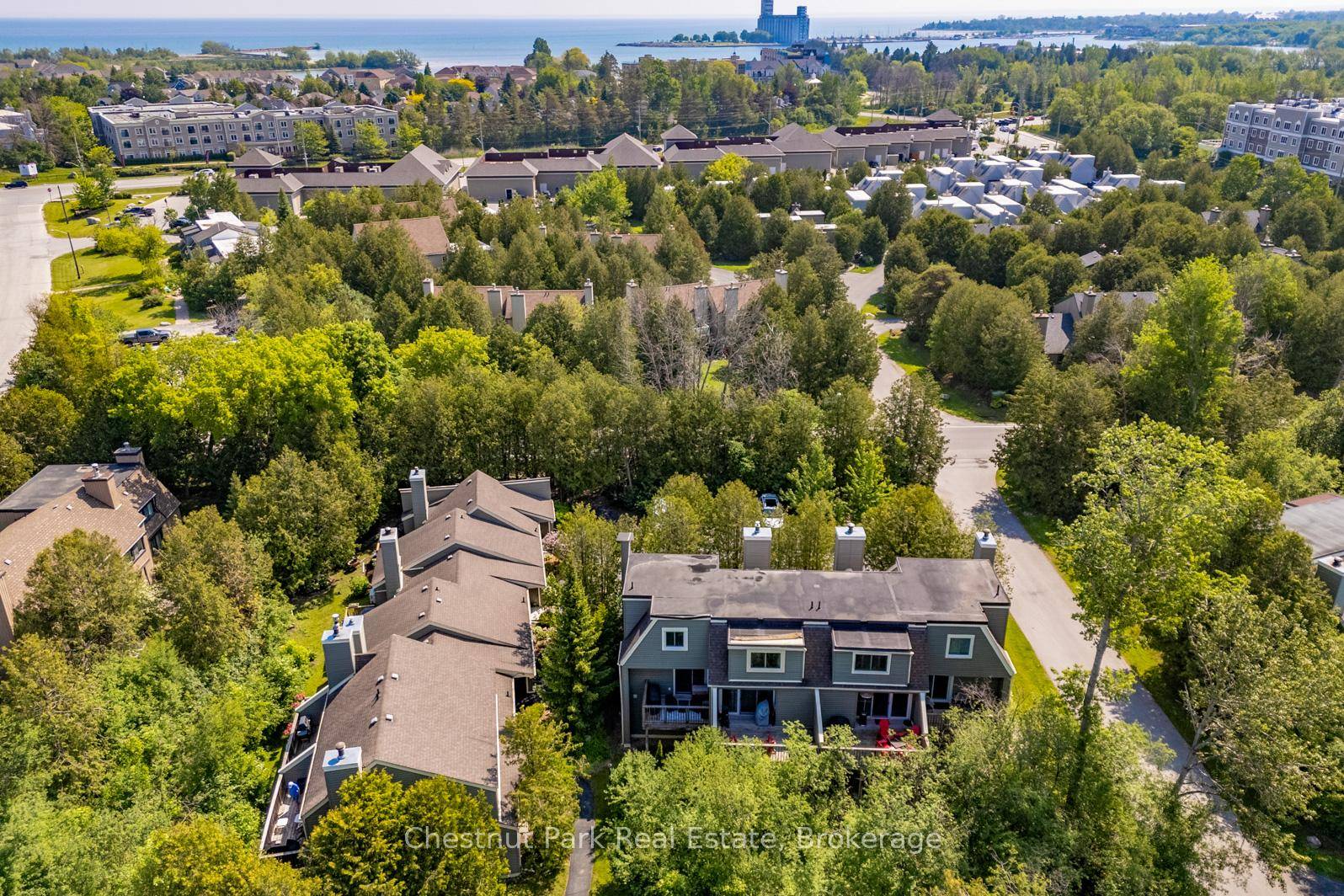 Seasonal winter rental in Cranberry Village.