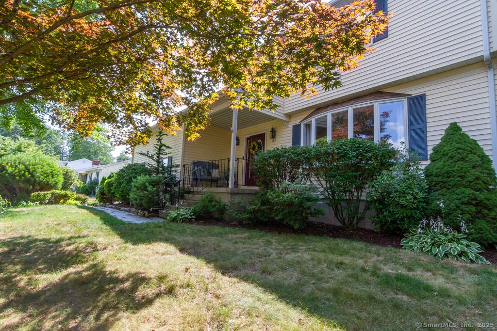 Welcome to this spacious and well maintained home offering a versatile layout and inviting living spaces.