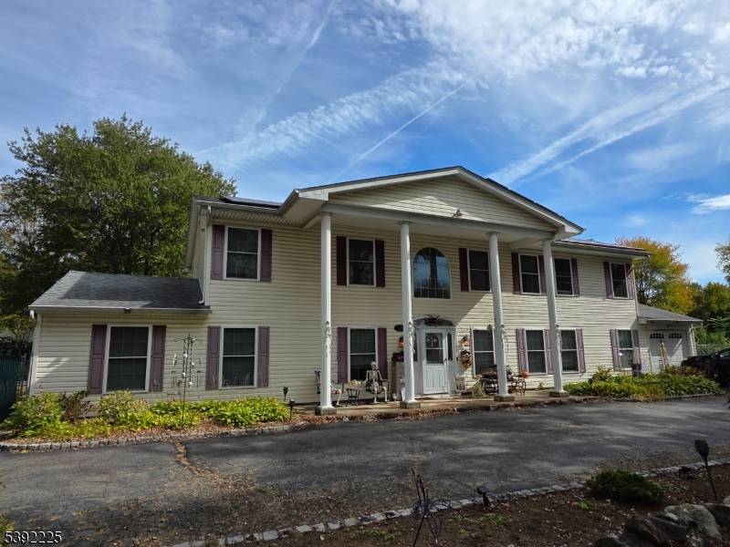 If space is what you are looking for this generously sized 7 bedroom, 3 bath home has it !