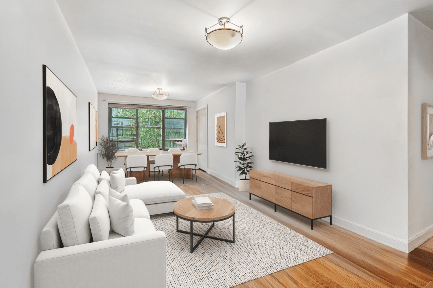 Beautiful and renovated 3 bedroom with 2 bathrooms in Bushwick.