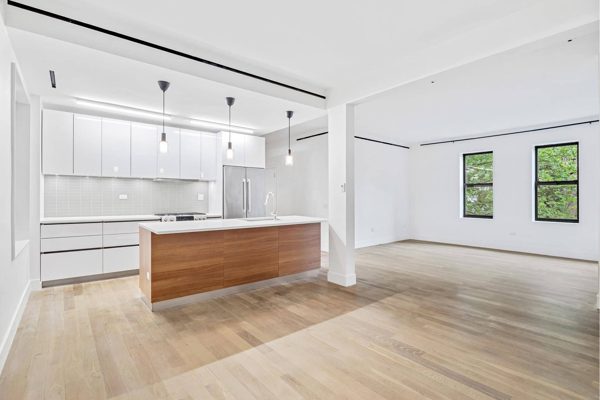Elegant, Bright and Beautifully Appointed 2 BR, 2 Bath Corner Home with Triple Exposure In the Heart of Cobble Hill.