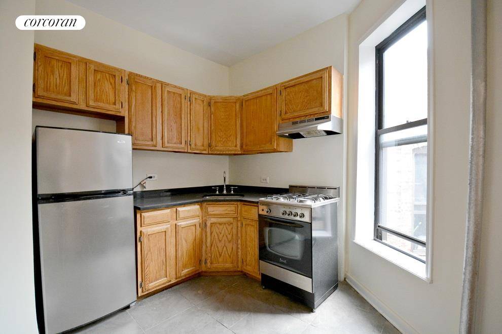Building accepts Insurent and The Guarantor services.