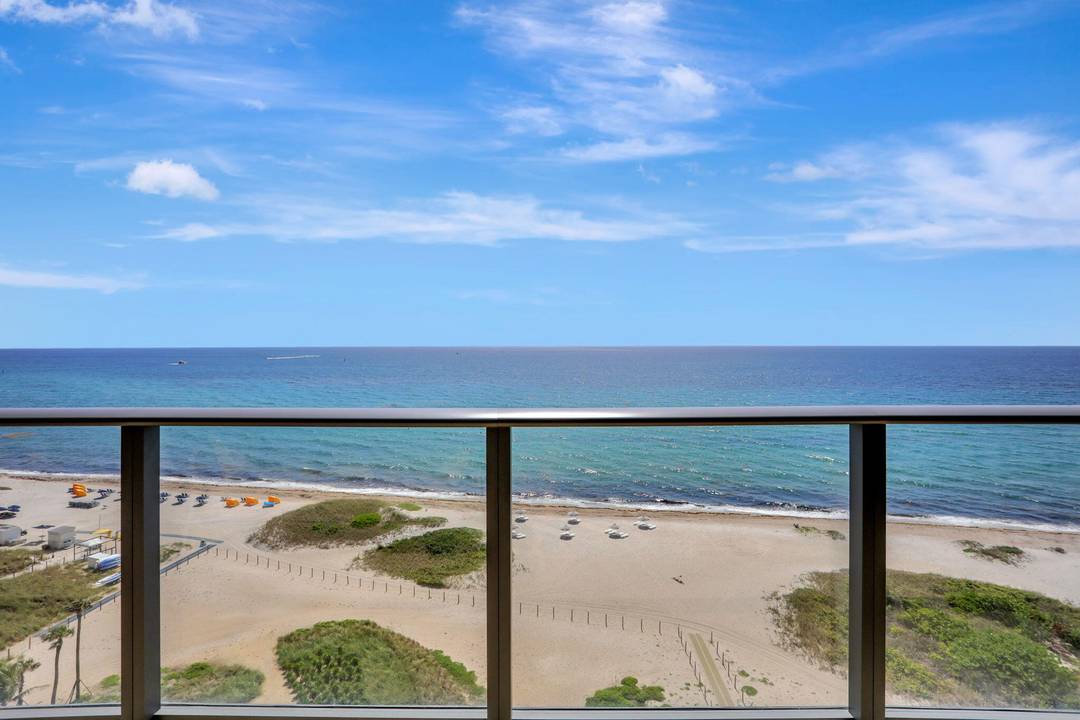 Welcome to your gorgeous oceanfront retreat offering breathtaking views and a resort style atmosphere.