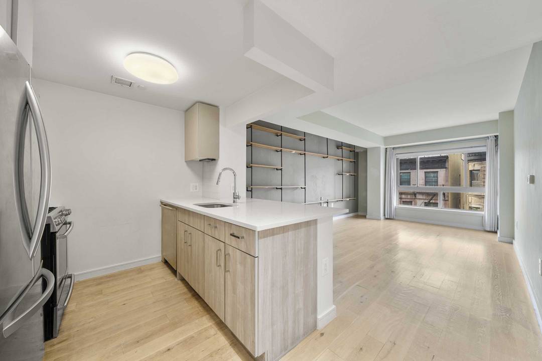 Price drop at residence 604 at The Aurum, a modern full service condominium in the heart of historic Harlem.