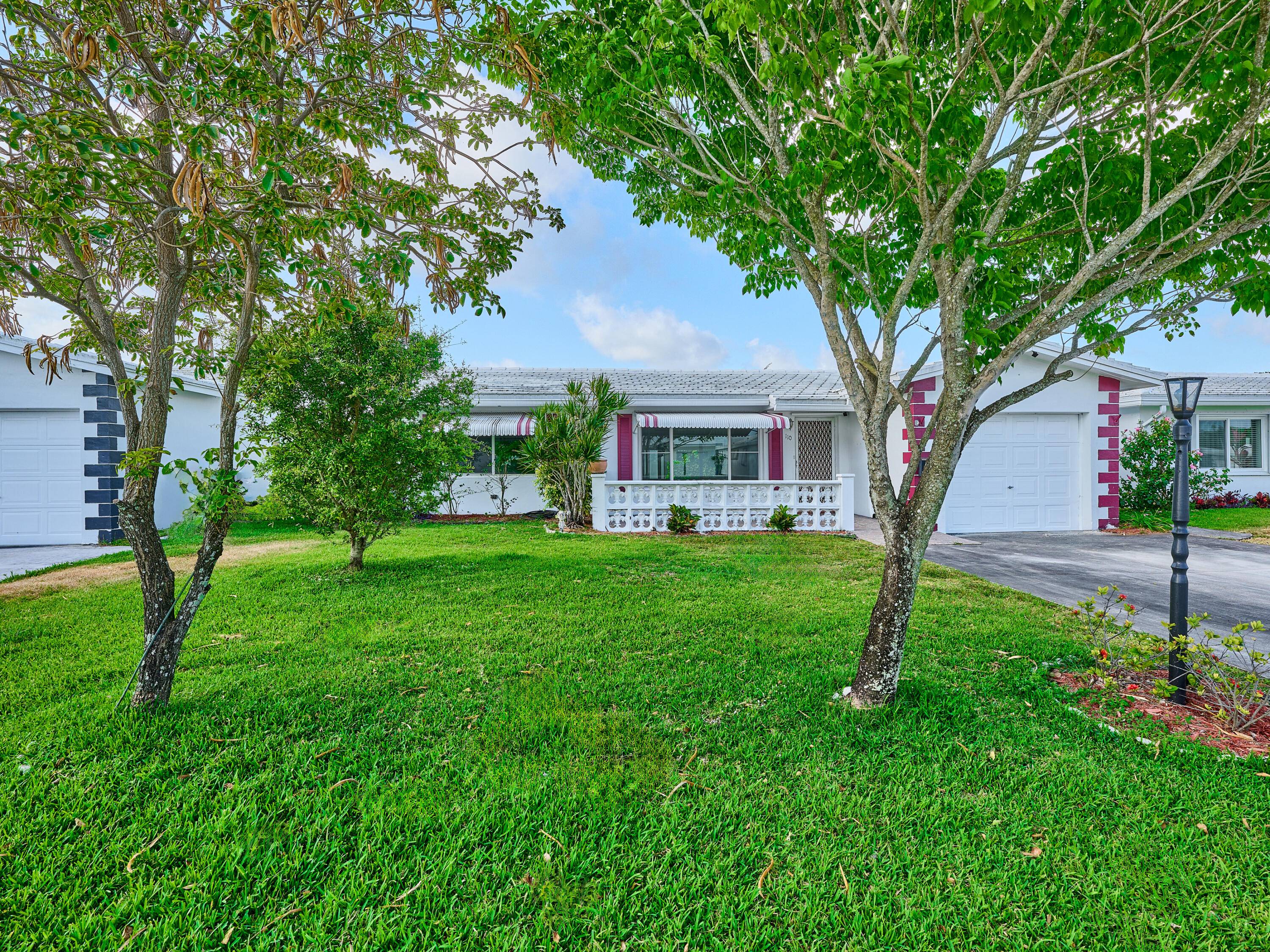 Impact Windows Bright Airy 55 Plus Community Welcome to Leisureville of Pompano Beach !