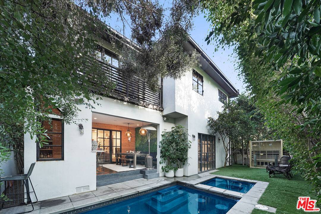 3159   Thatcher Ave 6BR Marina Del Rey La