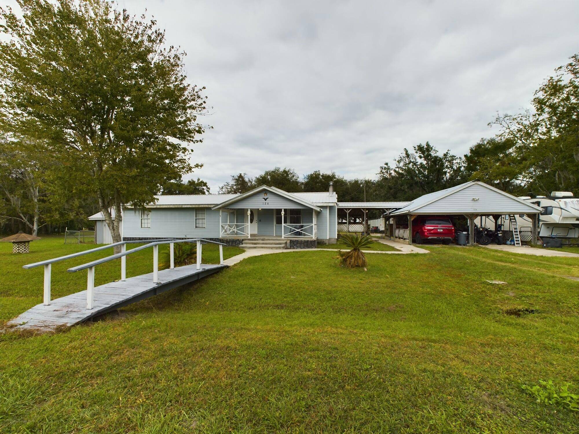 Nestled on a generous 0. 72 acre lot, this 3 bedroom, 2 bath ranch style home offers comfort and convenience in a prime location.