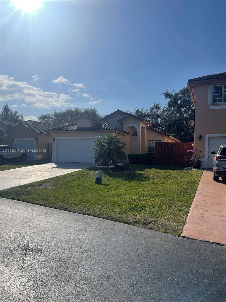 Finest home in great community of Cutler Bay features 3 2 baths, family room, freshly painted, ceramic tiles throughout with a beautiful fully equipped kitchen with granite tops, stainless.