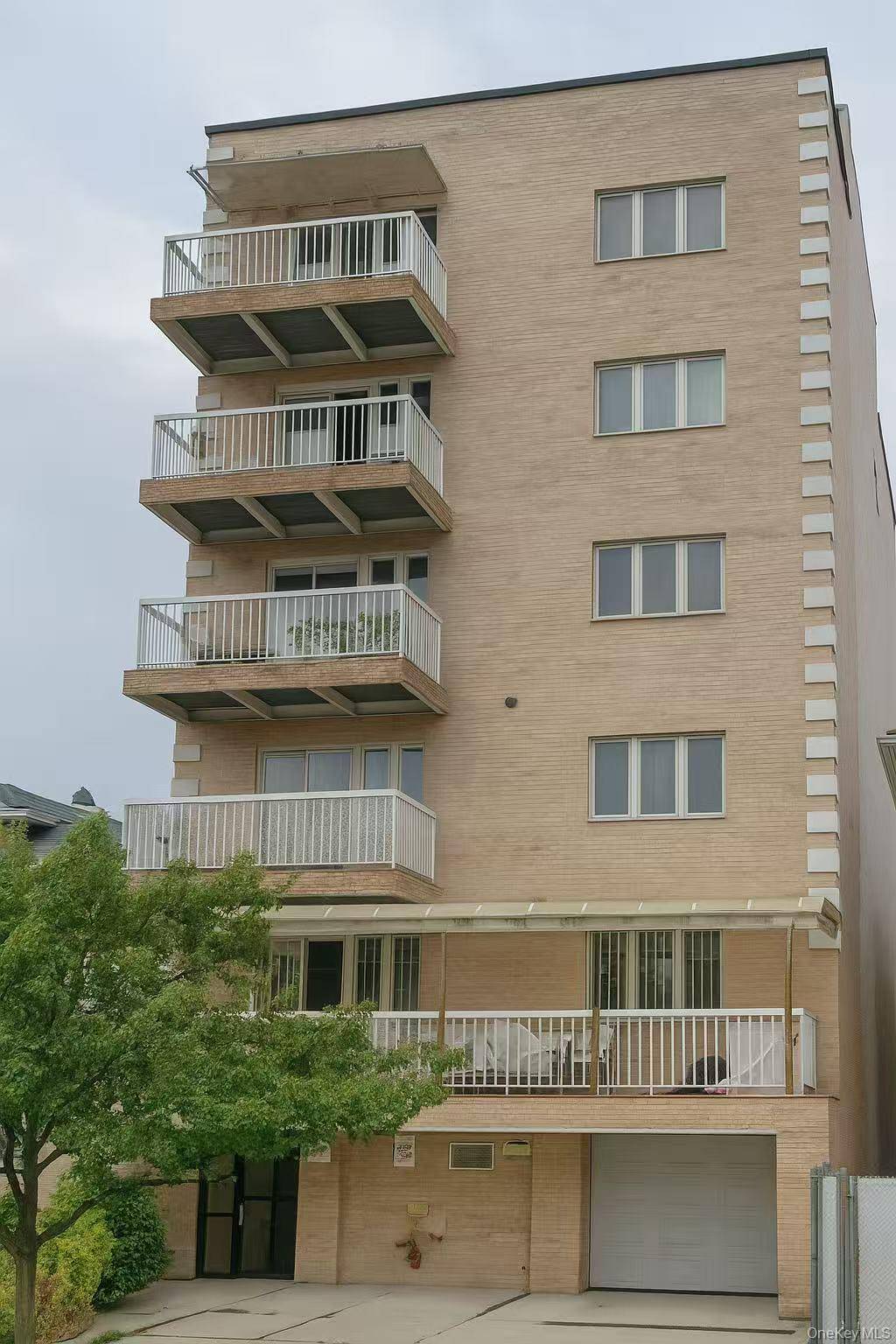 Spacious well kept one bedroom amp ; one bathroom with elevator condo in the heart of Bensonhurst.