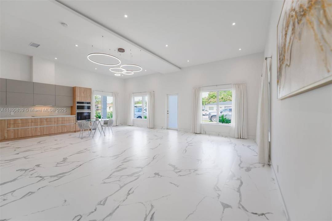 Welcome to this stunning brand new single family home.