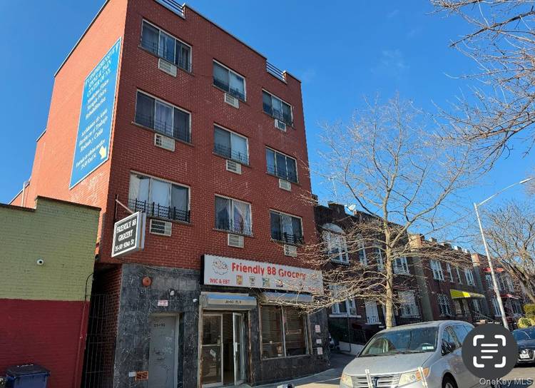 Prime Comercial space for rent in Jackson Heights !