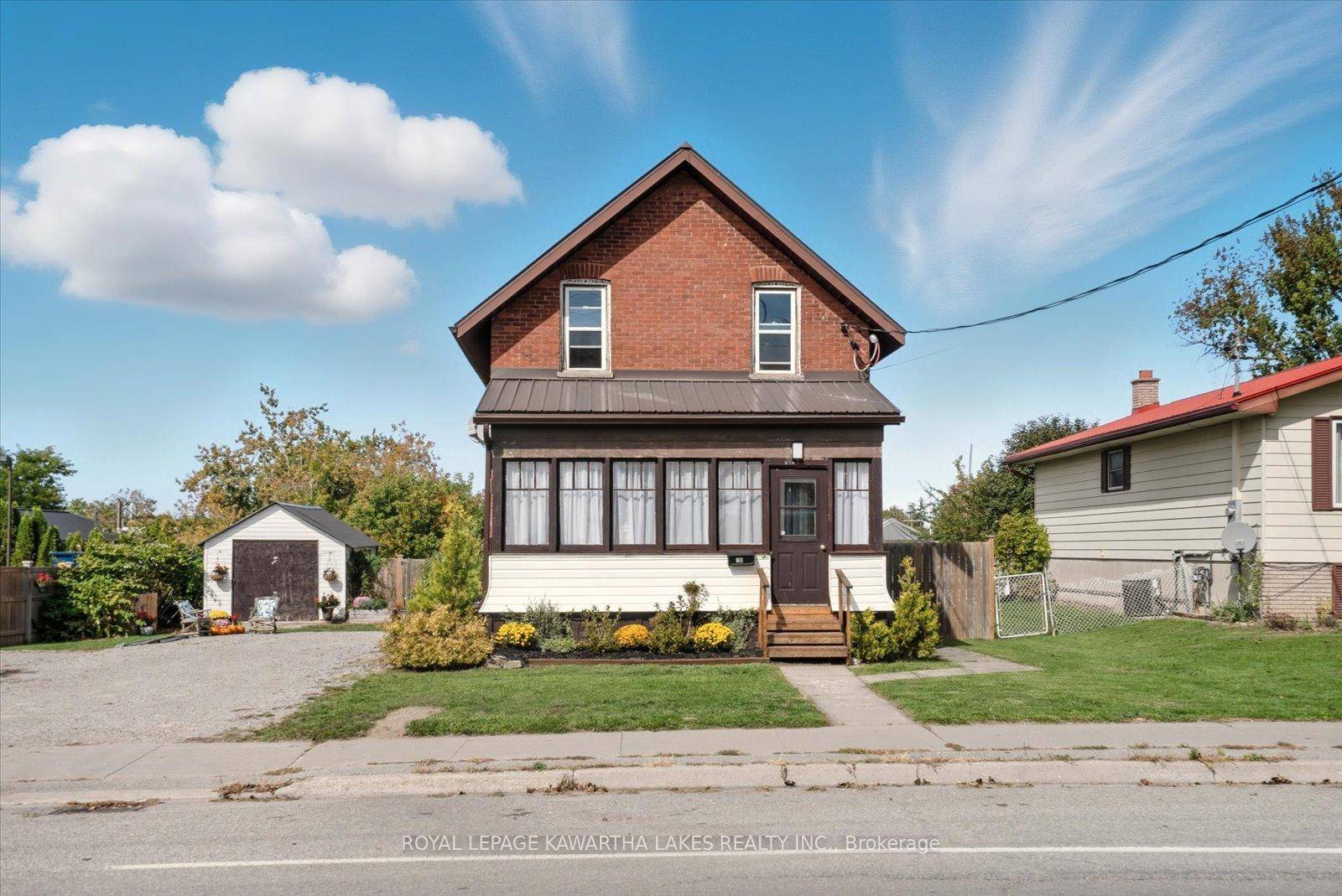 Welcome to 18 Mary Street, a legal duplex offering versatile living options just a short walk from the college and recreation center !